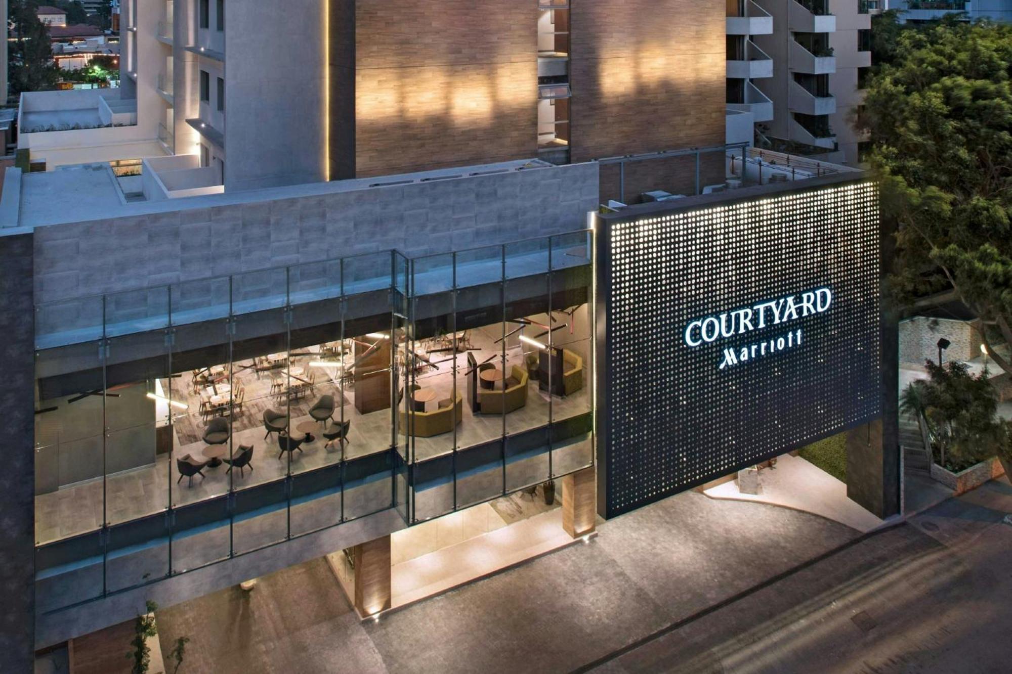 Courtyard By Marriott Guatemala-Stadt Exterior foto
